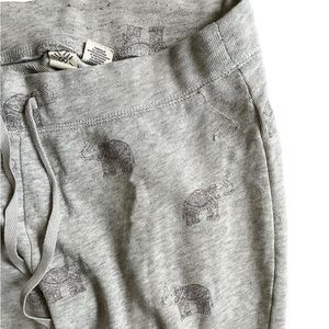 Women’s pajama pants joggers size small